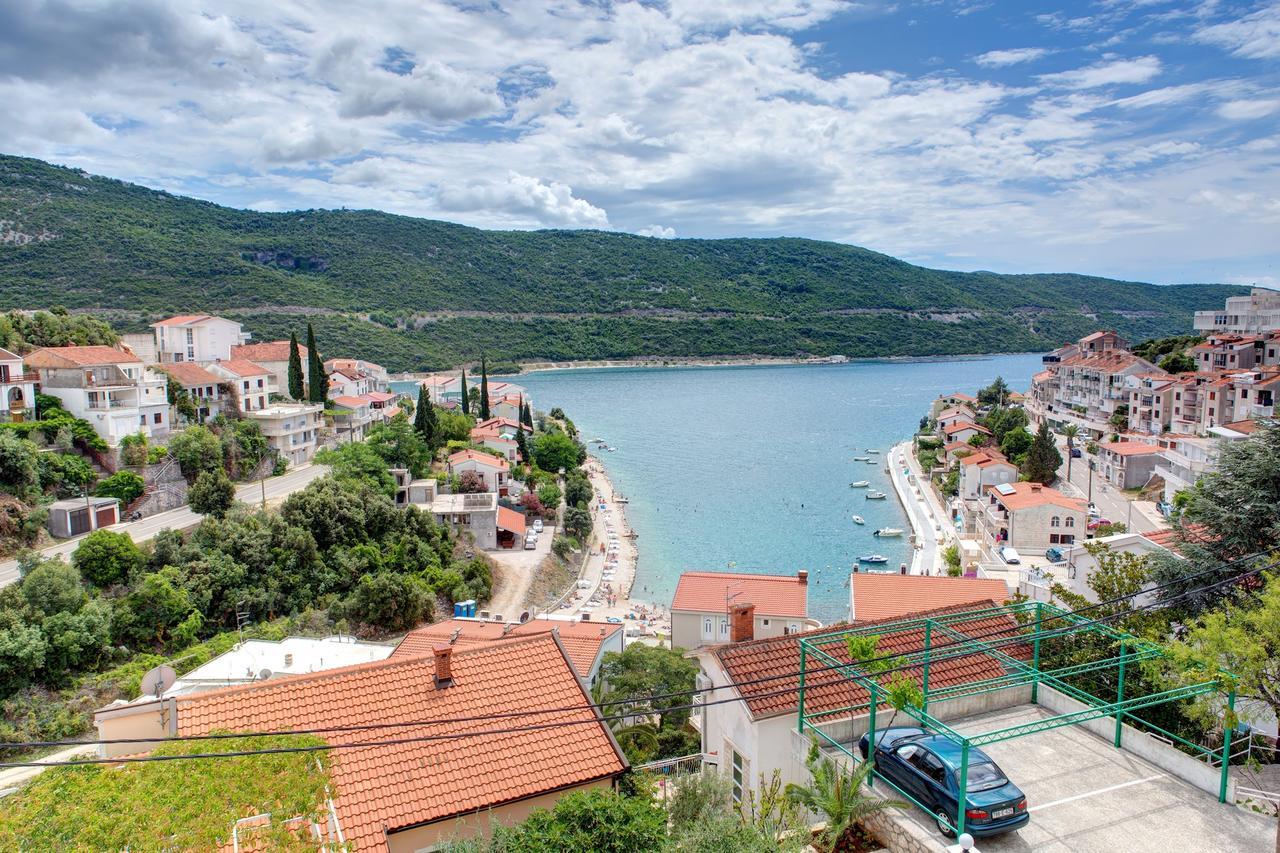 Apartment D&m Neum